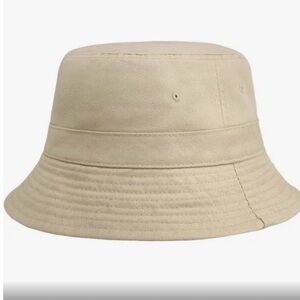 Tan/off white Bucket Hat. New!